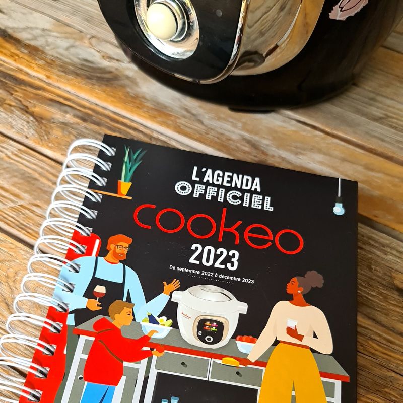 Parée pour la rentrée avec l'agenda officiel Cookeo 2023 La cuisine